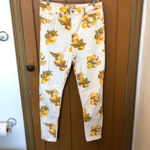 Off white pants/jeans with lemons